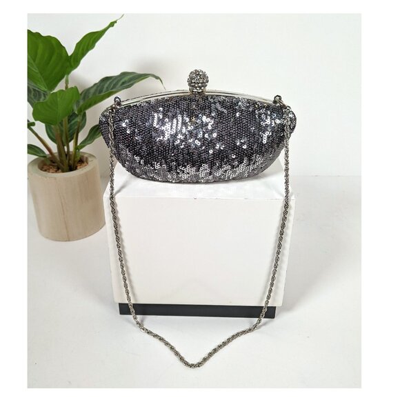 Silver Sequin Evening Hinged Clutch Tuck Away Chain by Expressions NYC - Picture 1 of 6